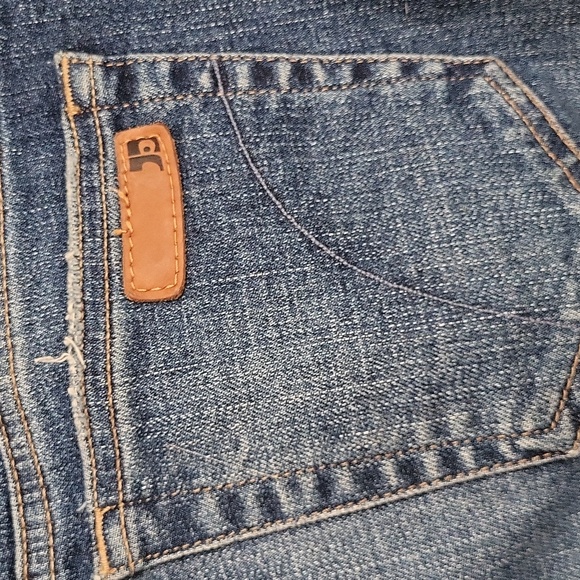 Joe's Jeans Sybil Cropped Jeans - Medium Wash - 27" - Picture 6 of 10